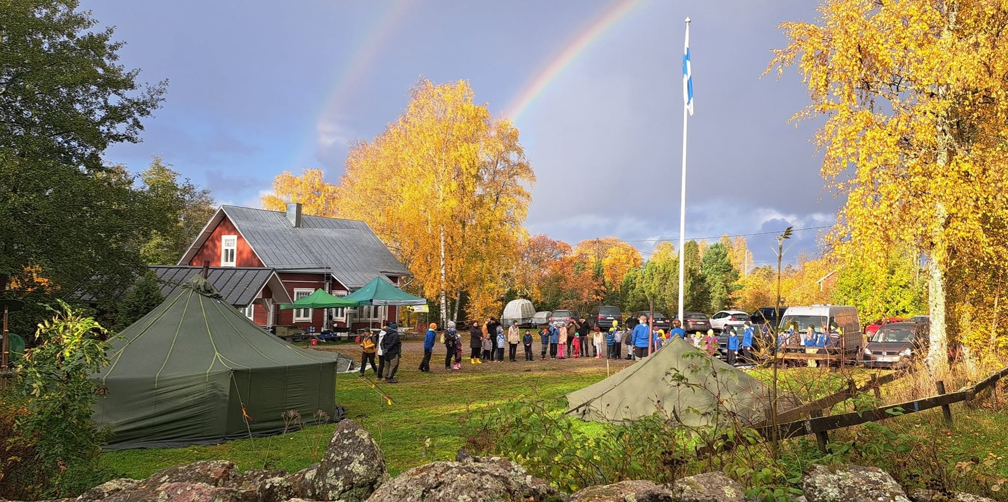 Teatteri Fake on esittänyt Viulunsoittaja katolla -musikaalia kesällä 2024.
